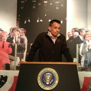 Meet your Posher, Joshua