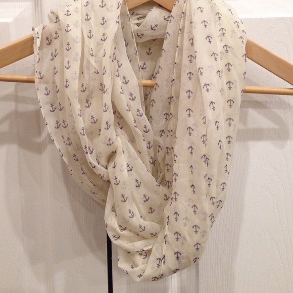 Super cute J. Crew anchor scarf