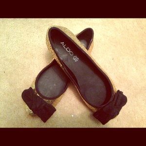 Black and Gold Aldo Flats