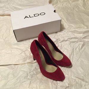 Aldo Deep Red Suede Heels - 6