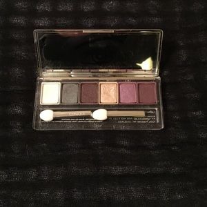 Clinique eyeshadow palette