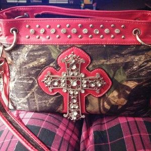 Pink camo purse with wallet