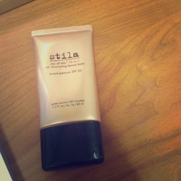 Stila Illuminating Beauty Balm