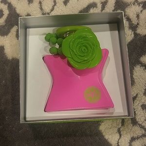 EMPTY Madison Square Park