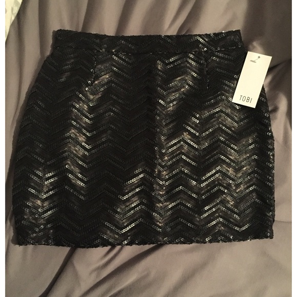 Tobi Dresses & Skirts - Sequin Skirt