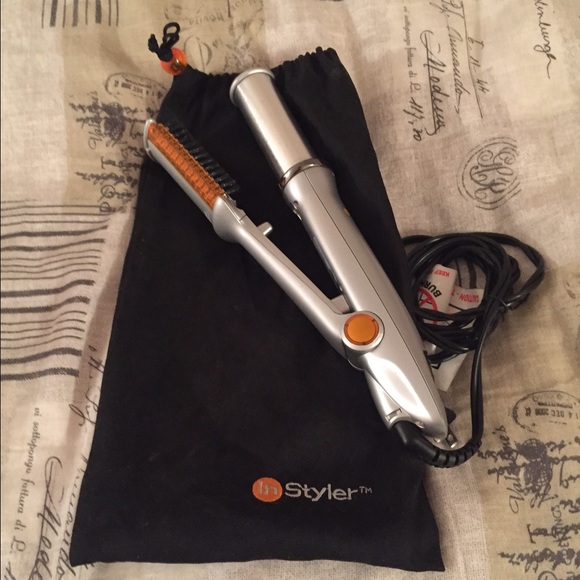 Instyler curling hair tool