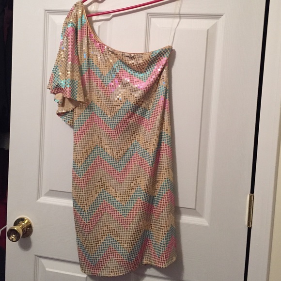 One shoulder sequin dress