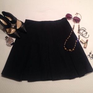 Eddie Bauer Pleated Skirt - Size 12