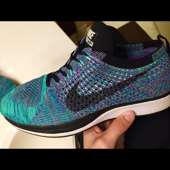 SOLD❌Multicolor Nike flyknit 5.0