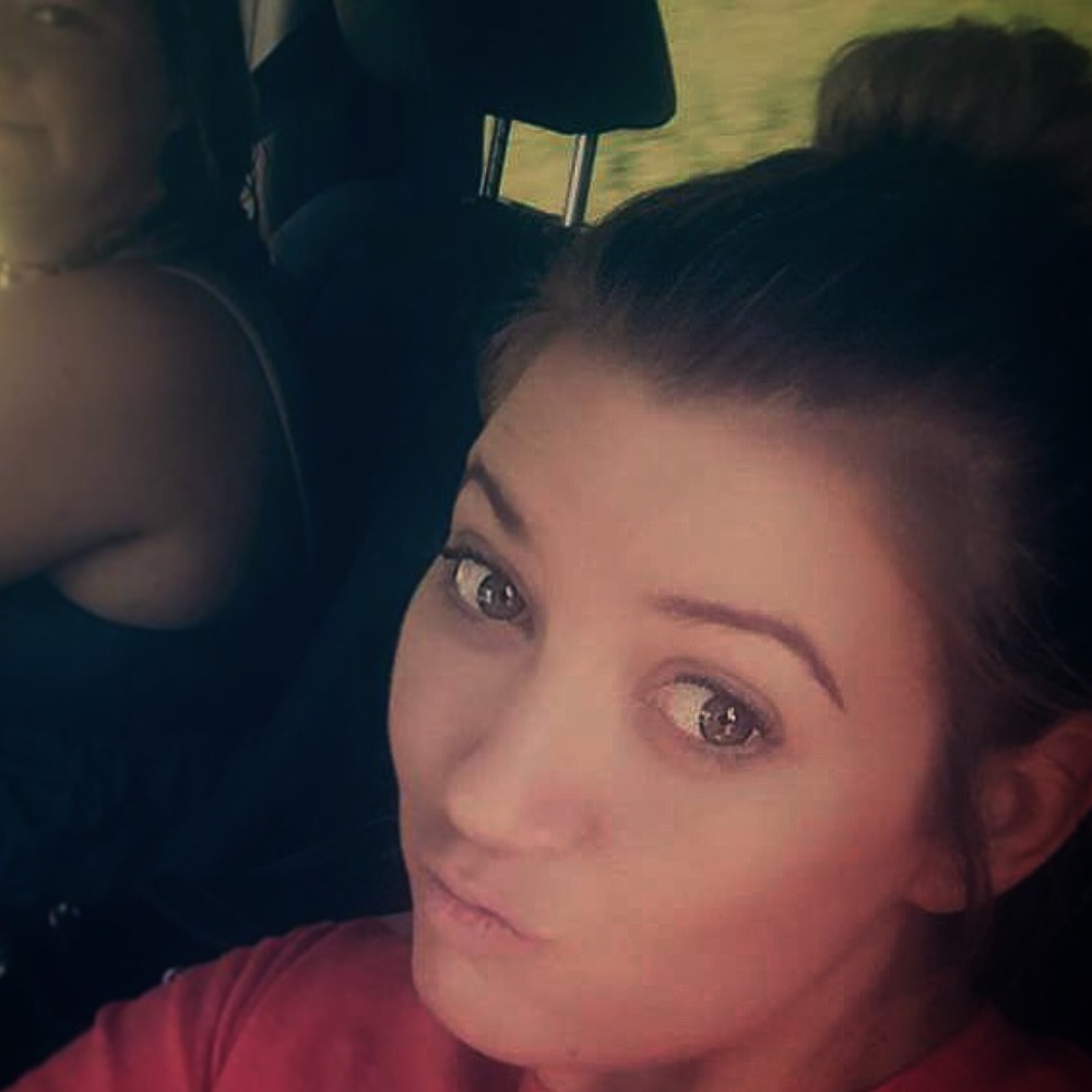 Meet your Posher, Gina
