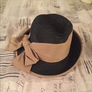 Ivanka Trump hat- brand new!