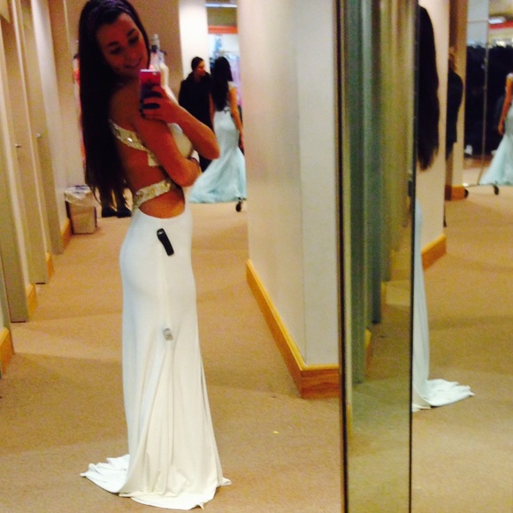 Prom Dress - Picture 3 of 4