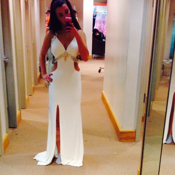 Prom Dress - Picture 4 of 4