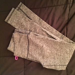 Gray heathered Victoria's Secret sport leggings