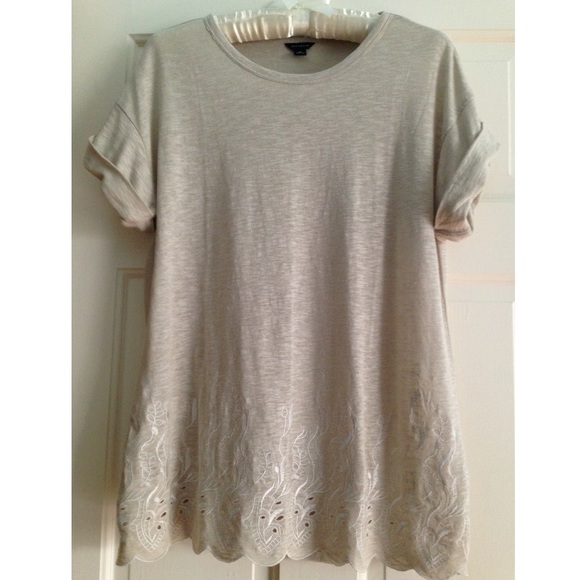 Ann Taylor Tops - 🆕 Ann Taylor top