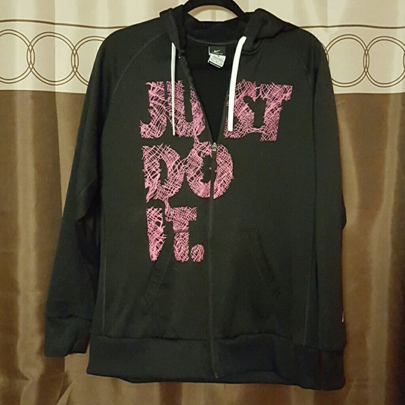 Nike sweatshirt