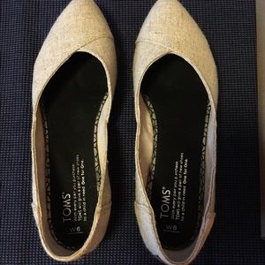 TOMS Jutti Flat, size 6