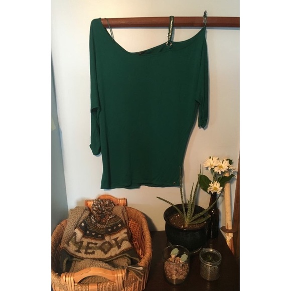 Green Guess Off The Shoulder Top