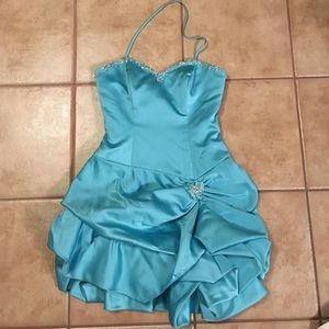 ⚡️FLASH SALE⚡️Alfred Angelo Homecoming/Prom dress
