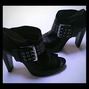 Michael Kors St Marks booties peep toe heels 7 1/2