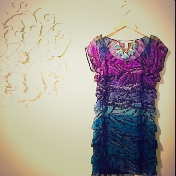 Diane von Furstenberg Dresses & Skirts - Diane Von Furstenberg SALE gorgeous dress size: 4