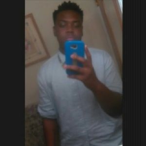 Meet your Posher, Levi