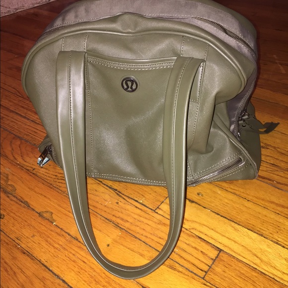 Lululemon Sweat and Go bag