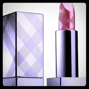 NIB Burberry women's English Rose lipstick