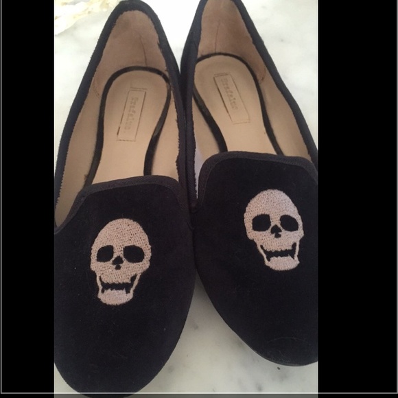 Trafaluc skull black loafers