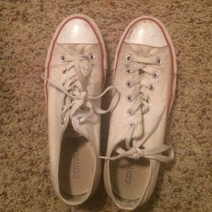 white all star converse