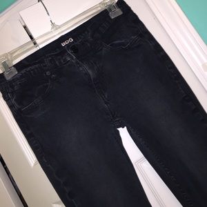 BDG Jeans. 25 W 33 L