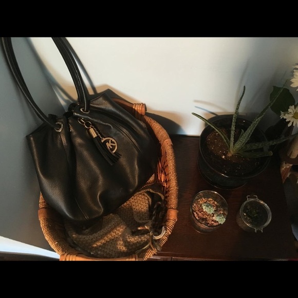 Black Michael Kors Shoulder Bag
