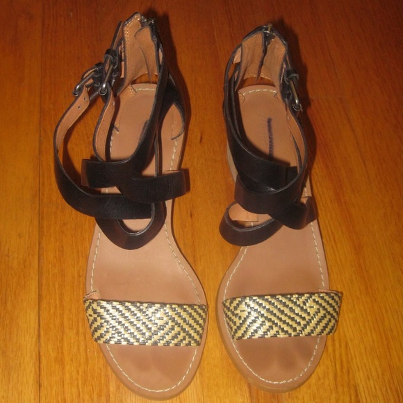 SOLD HP 3/6 Madewell Lora & Graphic Raffia Sandals - Picture 3 of 4