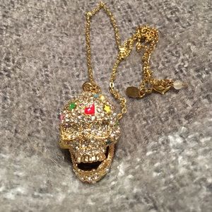 Unique Skull Necklace!
