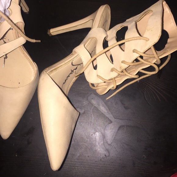 Nude heels - Picture 2 of 4