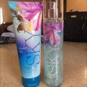 Bath and Body Works lotion and body mist