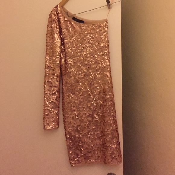 BNWT BCBG sequin one shoulder dress