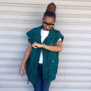 ❗️SOLD❗️Dope Vest! 😍😍😍