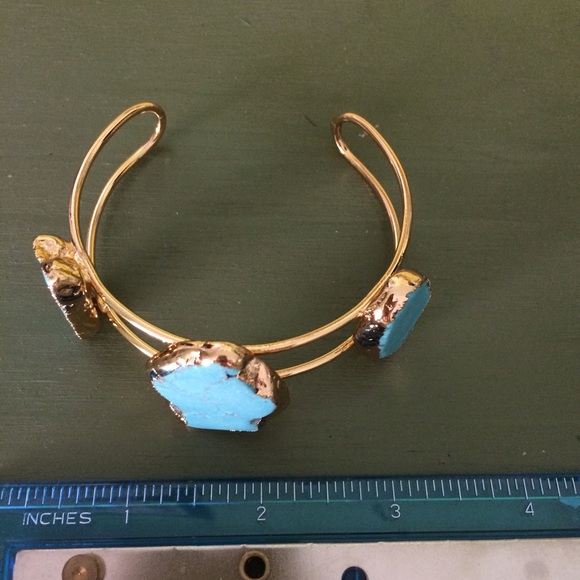 Natural turquoise stones cuff - Picture 4 of 4