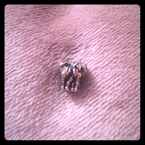 Retired Pandora 2-tone palm trees