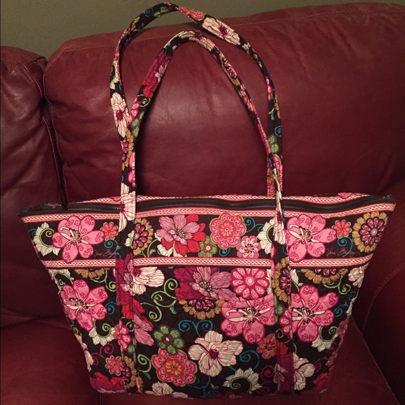 Vera Bradley Mandy Shoulder Bag