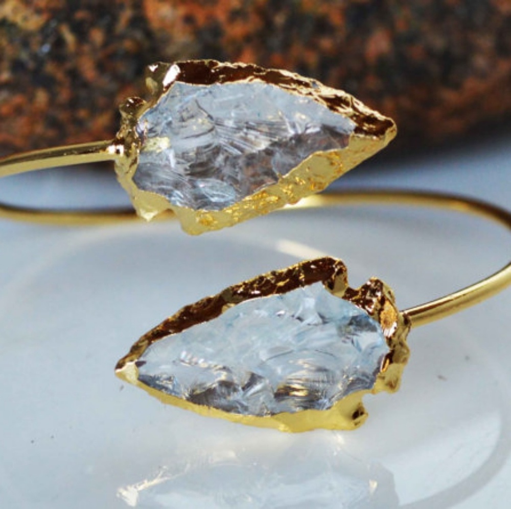LAST ONE // Siren Quartz Wrap Crystal Bracelet - Picture 2 of 4
