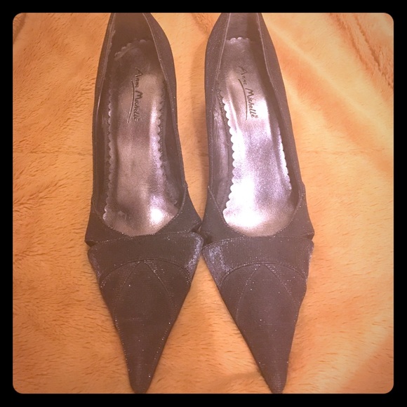 Pewter Sparkle Pumps