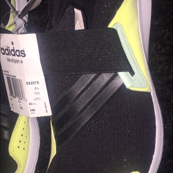 Adidas Running shoes. New with tags. Never worn - Picture 1 of 4