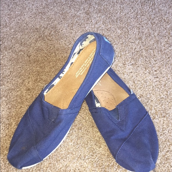 Tom's - Picture 3 of 4