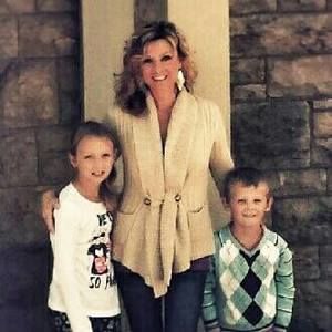 Meet your Posher, Loretta