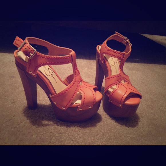 Jessica Simpson heels