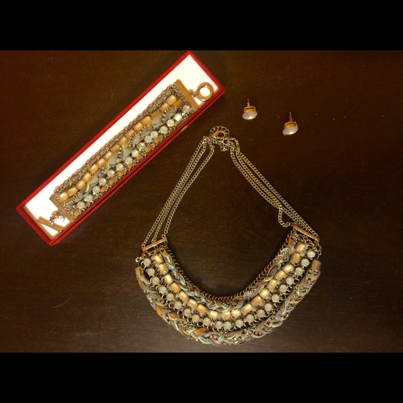 Loft Jewelry Complete Set