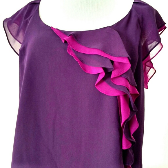 Elle Ruffle Blouse - Picture 2 of 4