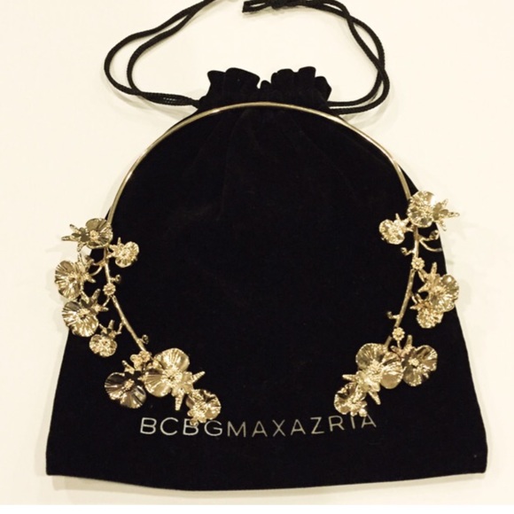 BCBGMaxAzria Jewelry - Bcbgmaxazria necklace